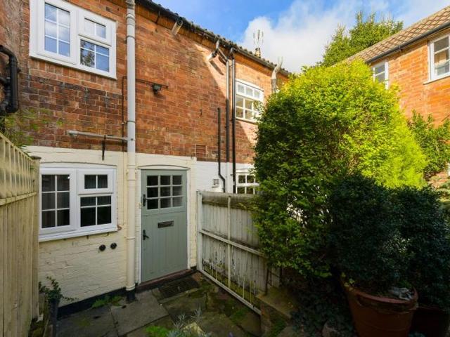 Main Street, East Bridgford NG13, 2 bed property to rent, £875 pcm | PrimeLocation