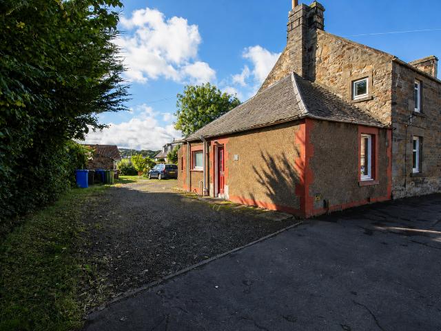 Main Street, East Calder EH53, 1 bed cottage to rent, £800 pcm | PrimeLocation