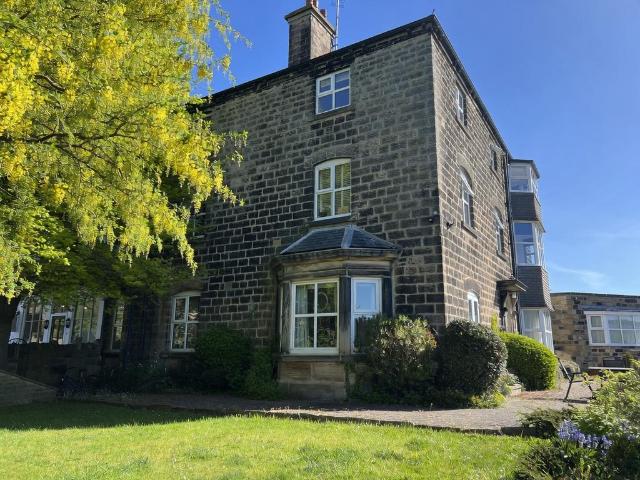 Main Street, East Keswick, LEEDS 2 bed apartment to rent £1,400 pcm £323 pw