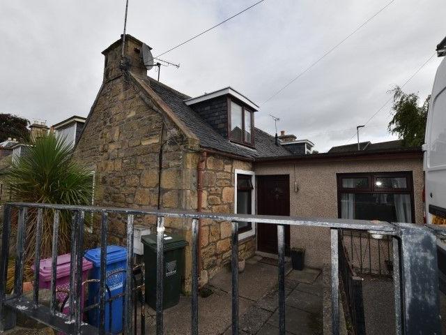 Main Street, Elgin IV30, 2 bed terraced house to rent, £750 pcm | PrimeLocation