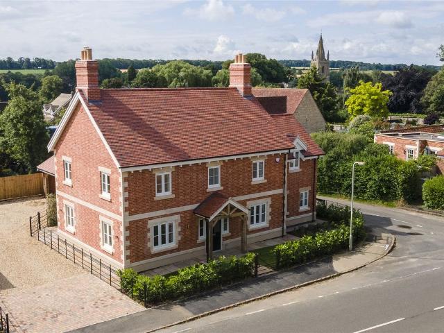 Main Street, Empingham, Oakham, Rutland LE15, 5 bed detached house to rent, £3,250 pcm | PrimeLocation
