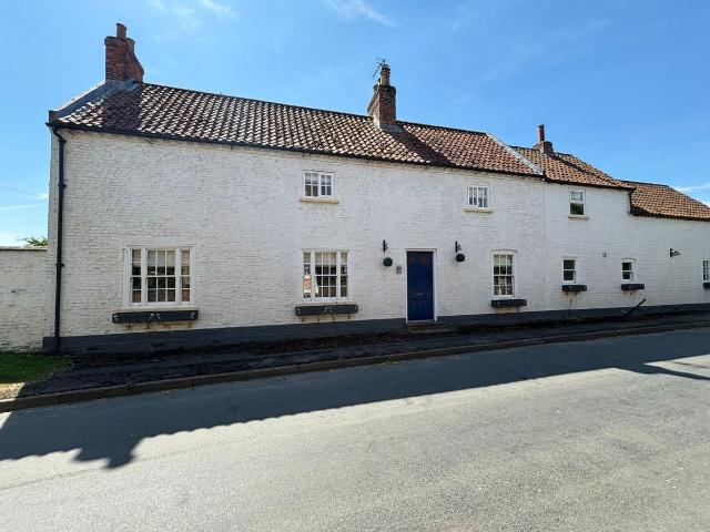 Main Street, Etton, Beverley, East Riding Of Yorkshi HU17, 4 bed detached house to rent, £1,795 pcm | PrimeLocation