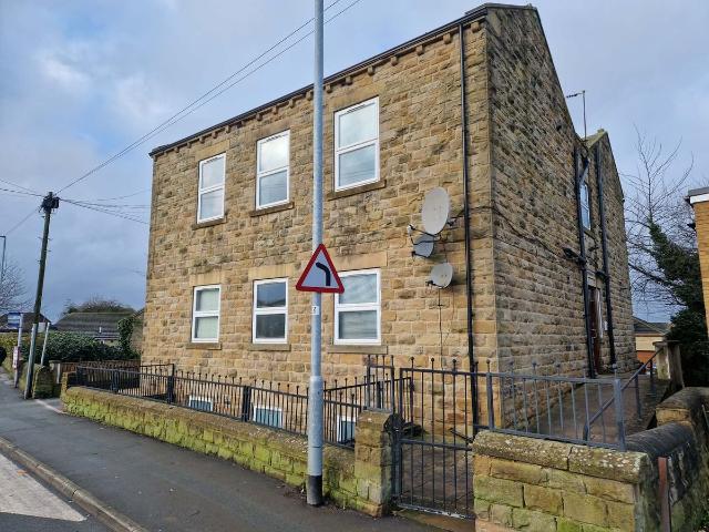 Main Street, Leeds WF3, 2 bed flat to rent, £795 pcm | PrimeLocation