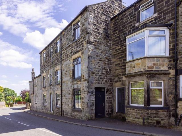Main Street, Leeds LS17 3 bed cottage to rent £1,500 pcm £346 pw