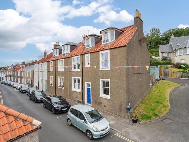 Main Street, Lower Largo, Leven, Fife KY8, 3 bed flat to rent, £1,200 pcm | PrimeLocation