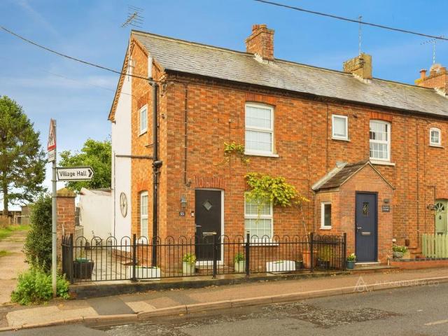 Main Street, Milton Keynes MK17 2 bed terraced house to rent £1,300 pcm £300 pw
