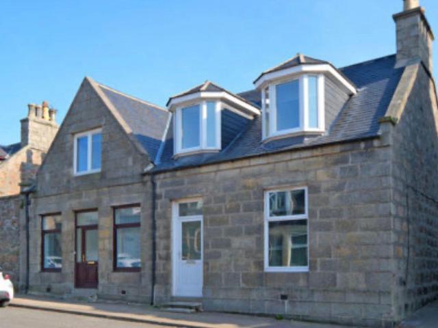 Main Street, New Deer AB53 3 bed terraced house to rent £750 pcm £173 pw