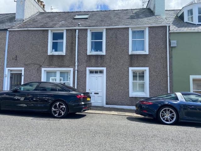 Main Street, Port Patrick, Dumfries. 2 bed flat to rent £950 pcm £219 pw