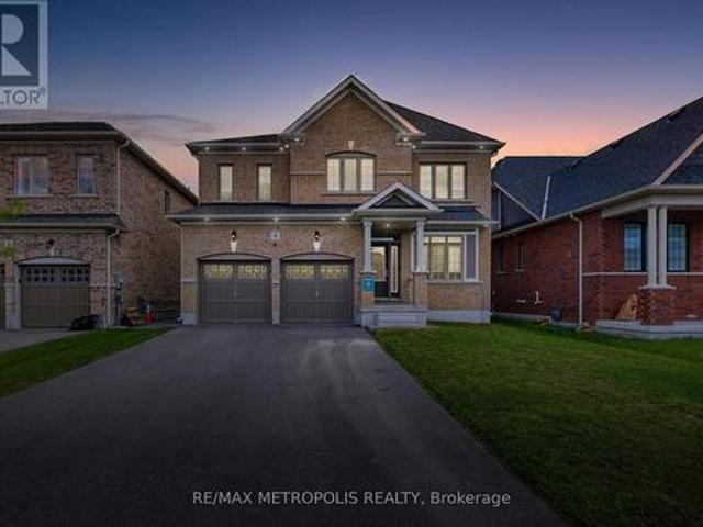 Main & Upper 15 Douglas Kemp Crescent, Clarington, ON, L1C 7E3 house for lease | Listing ID E13692 | Royal LePage