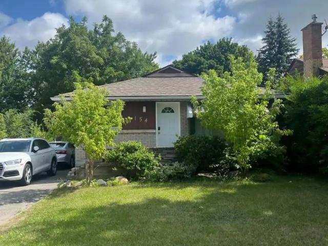 MAIN 154 WEBER STREET N