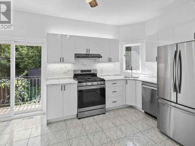 Main 19 Mitchell Avenue, Toronto, ON, M6J 1C1 house for lease | Listing ID C13742 | Royal LePage