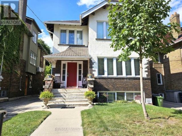 Main 10 Oriole Gardens, Toronto, ON, M4V 1V7 house for lease | Listing ID C13730 | Royal LePage