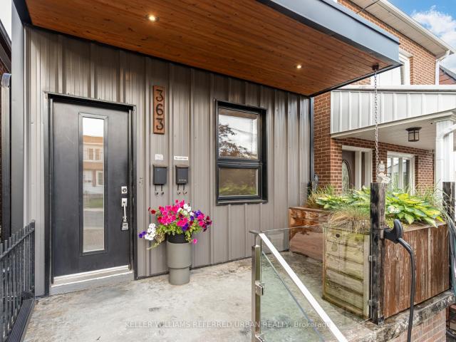 Main 363 Boon Avenue in Toronto: Caledonia Fairbank House for lease Toronto W03: MLS®# W13441456