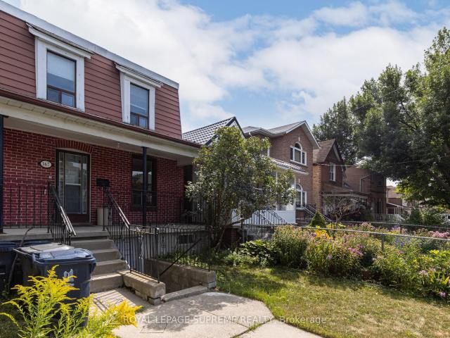 Main 367 Westmoreland Avenue N in Toronto: Dovercourt Wallace Emerson Junction House for lease Toronto W02: MLS®# W13468244