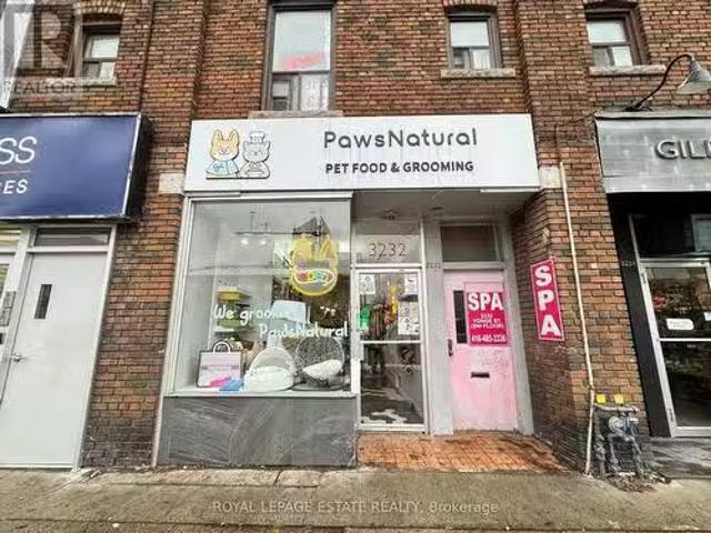 Main 3232 Yonge Street, Toronto, ON, M4N 2L4 commercial fo.