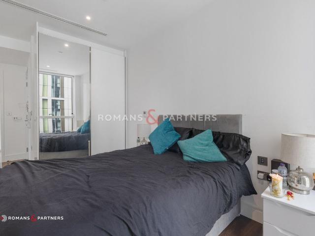 Maine Tower, Canary Wharf E14, 1 bed flat to rent, £2,100 pcm | PrimeLocation
