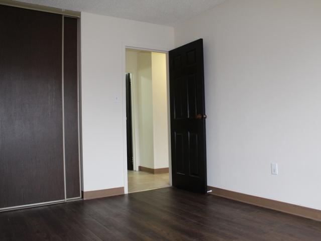 Mainstreet Corner Apts | 615 Confederation Drive