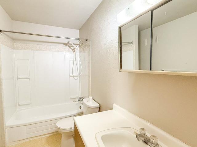Mainstreet Hart Apartments 2 Bedroom Apartment for Rent at 3858 Austin Rd W, Prince George, BC V2K 2H6