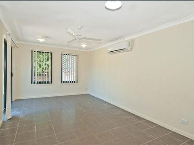 Maintenance Family Friendly Rental in Prime Holmview Location
