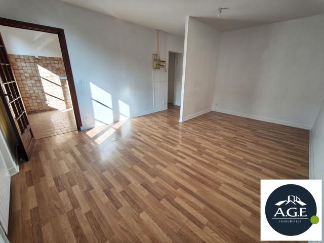 MAINTENON / Location Appartement 1 Pièce 30 m²