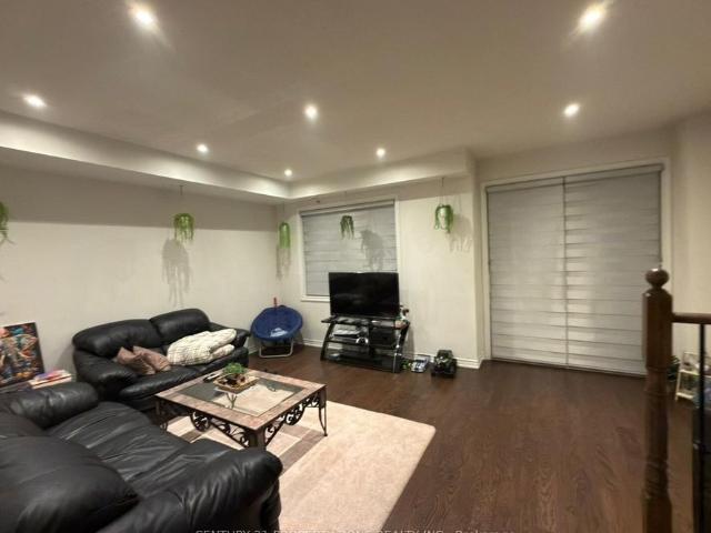 Main/Upper 31 Hashmi Place, Brampton