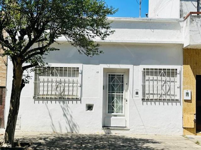 Maipú 1700, Candioti