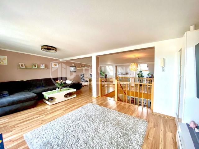 Maisionette | Dachgeschoss | Terrasse | 110 QM | Weitblick