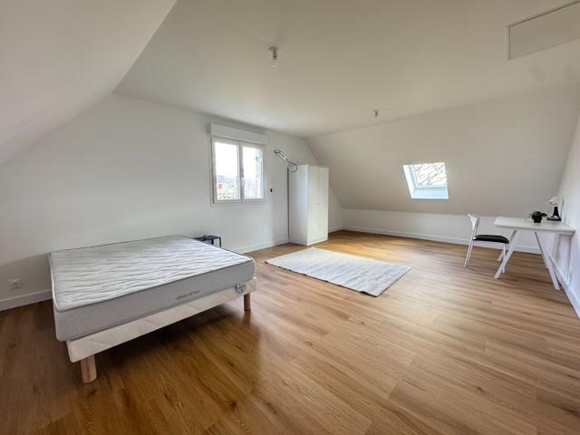 MaisonT8/ 7 chambres/ 166 m²