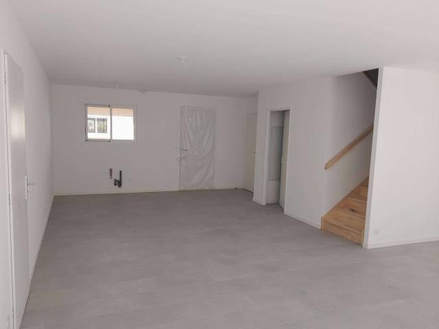 maison/villa / 4 pièces / 104.00 m2