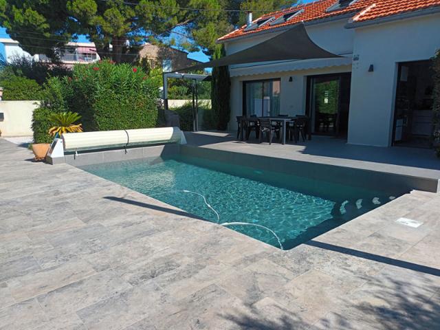 MAISON/VILLA Six Fours Les Plages Les Lones 4 pièce s LOCATION SAISONNIERE/VACANCES/BORD DE MER