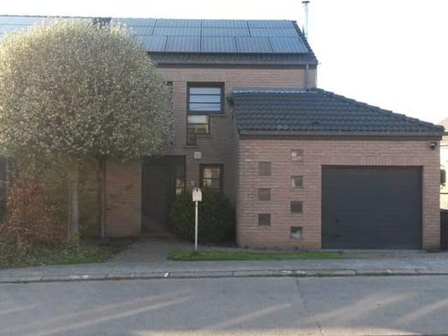 Maison 3 ch. à Sombreffe avec jardin d'hiver