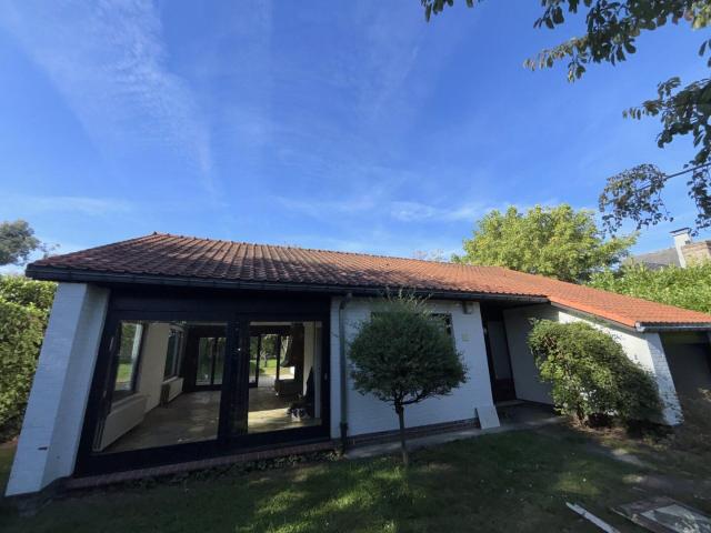 Maison 3 ch. avec beau jardin à Rhode Saint Genèse