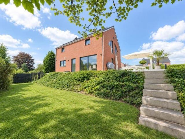 Maison 3 ch dans un clos à Olne