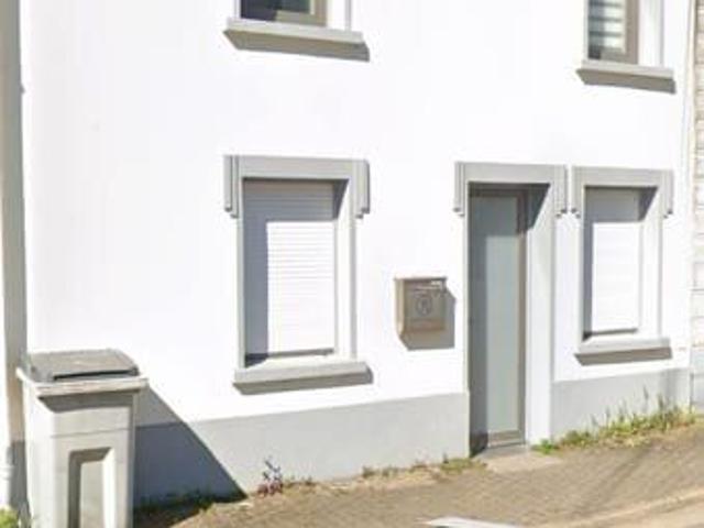 Maison 3 ch Habay, cour extérieure