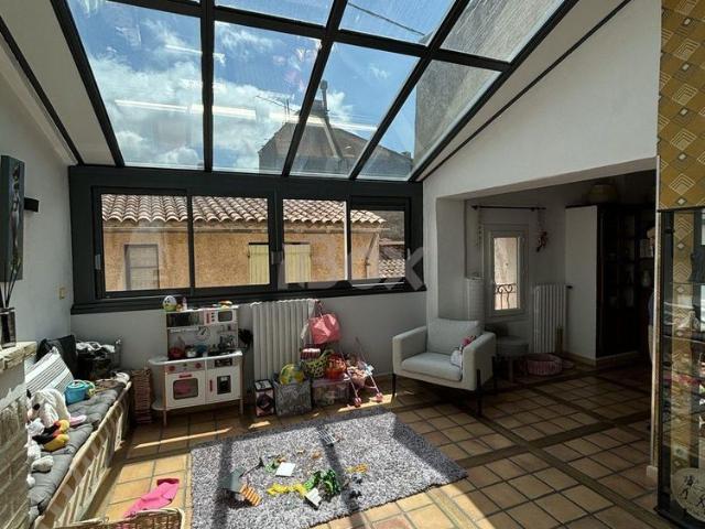 Maison 3 chambre s 202.05 m²