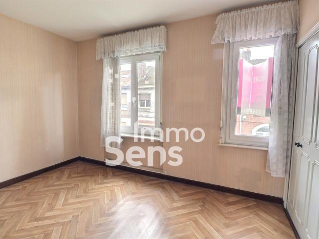 MAISON 3 Chambres + TERRASSE + GRAND JARDIN à MARCQ EN BAROEUL Quartier BOURG LAZARO