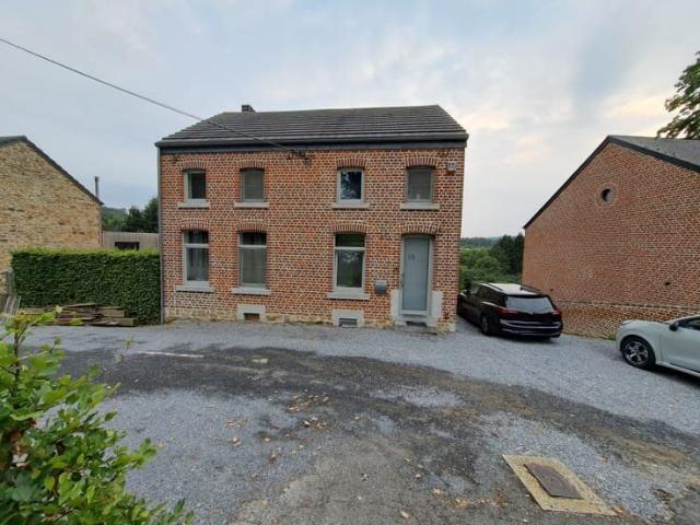 Maison 3 chambres à louer à Fumal