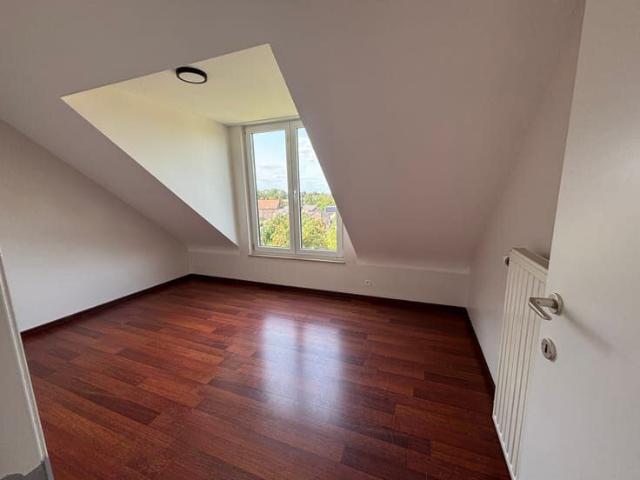 Maison 3 chambres à louer à Perwez 47 caractères