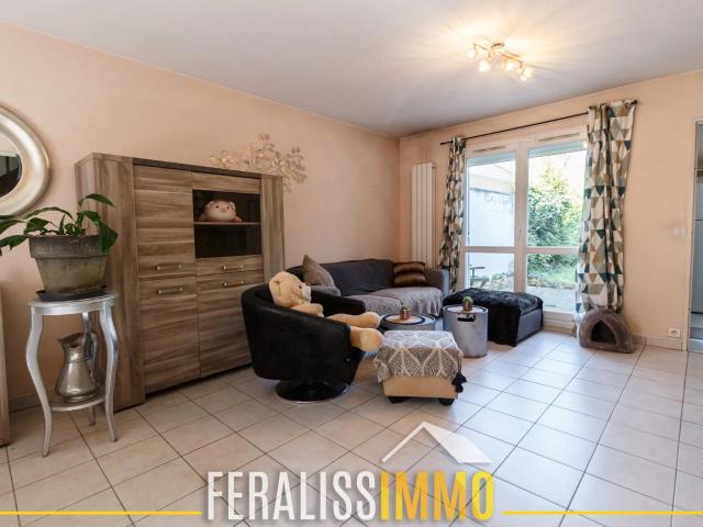 Maison 3 chambres avec box