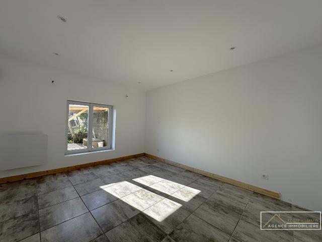 Maison 3 chambres avec jardin de 501 m2