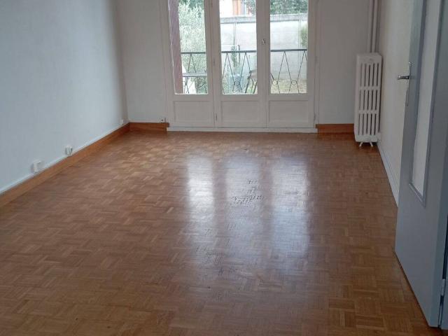 Maison 3 chambres avec jardin et sous sol