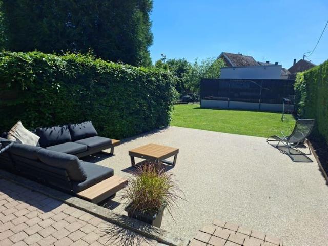 Maison 3 chambres avec jardin orienté sud à Velaine s sambre