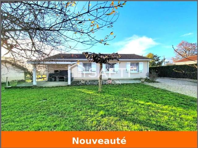 Maison 3 chambres avec joli terrain et doube garage spacieux