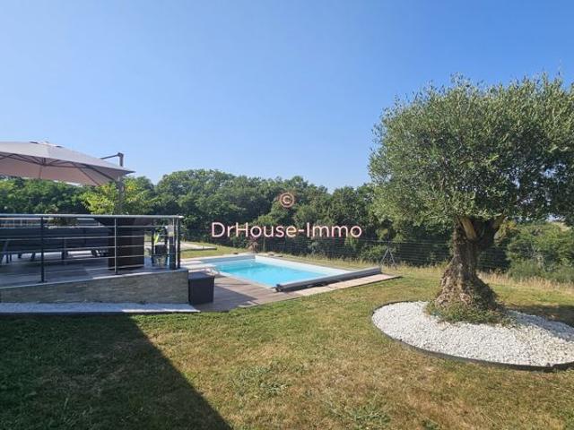 MAISON 3 CHAMBRES AVEC PISCINE
