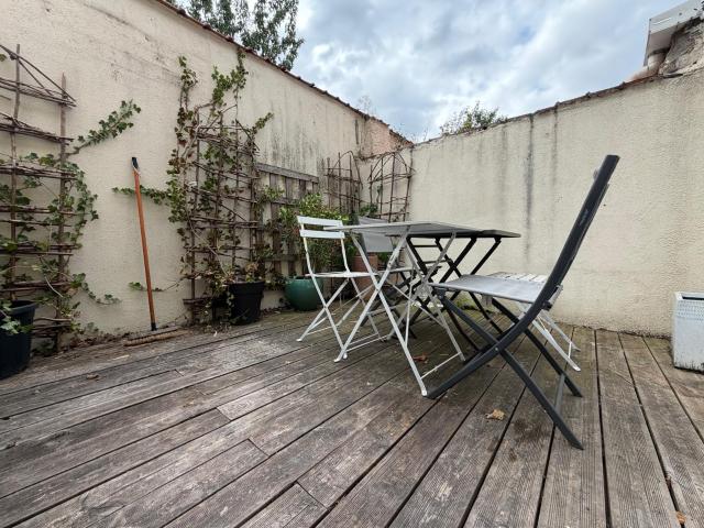 Maison 3 chambres + cours La Madeleine