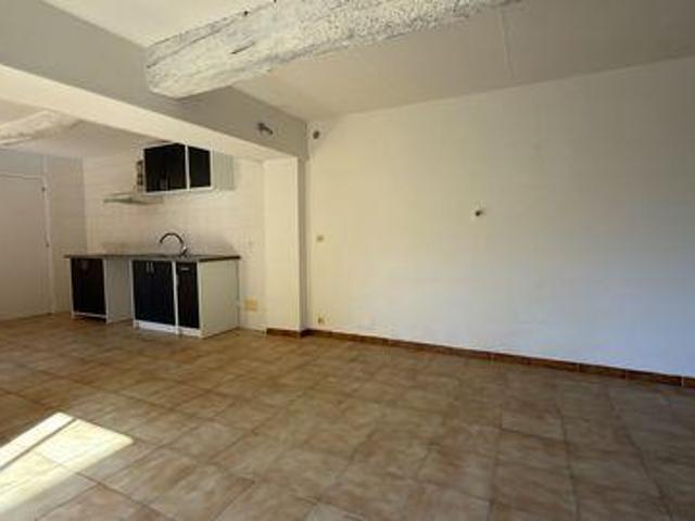 Maison 3 chambres, Cuges les Pins Provence 13780 DS105530434