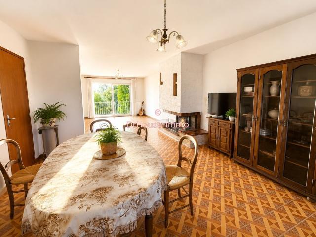 MAISON 3 CHAMBRES ET GRAND GARAGE DE 80M² SUR TERRAIN DE 1000 M², CONQUES SUR ORBIEL