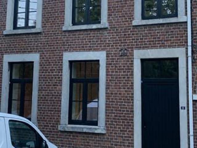 Maison 3 chambres fraîchement rénovée – Première occupation