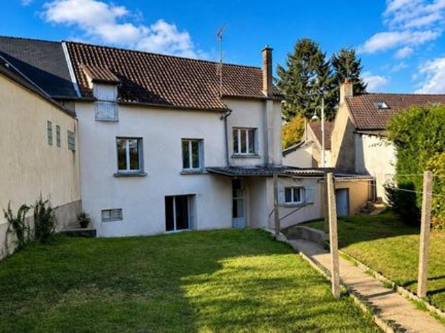 Maison 3 chambres, grand garage, terrain 1400 m2