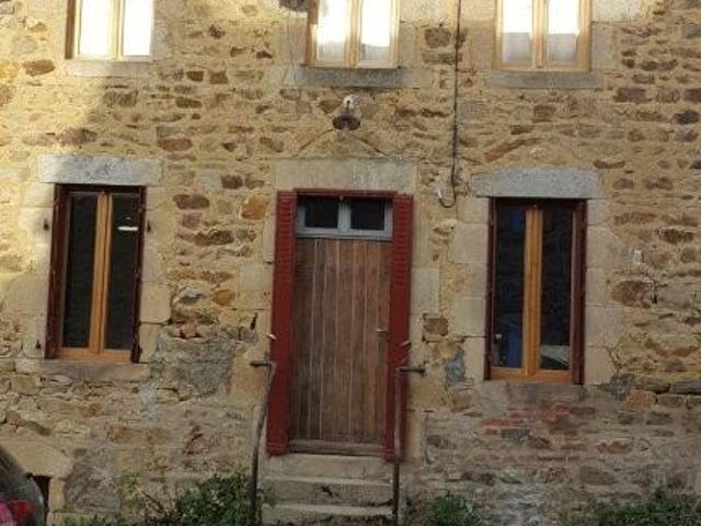 Maison 3 chambres, Pionsat Pionsat 63330 DS102917352